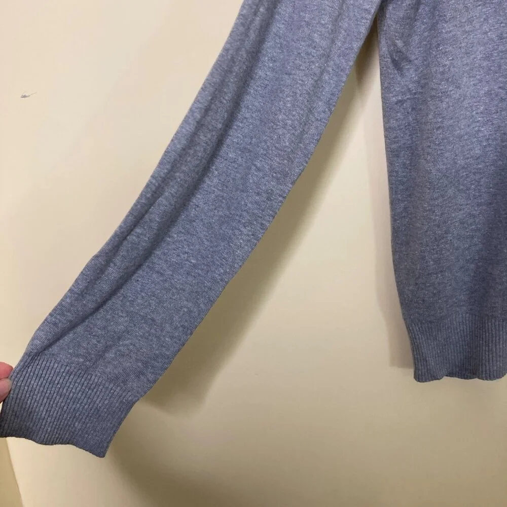 Banana Republic Sweater Mens Medium Silk Linen Gray Long Sleeve V-Neck Preppy